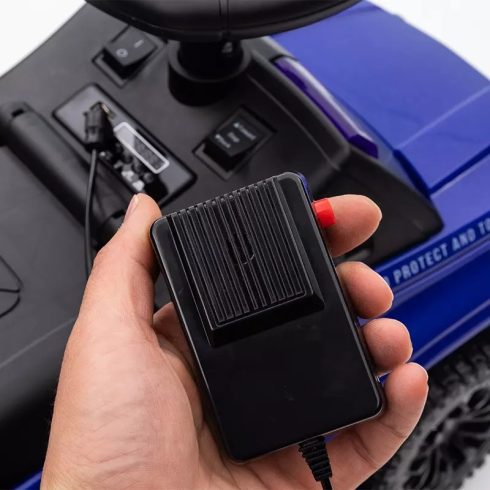 Rendőr elektromos kisautó 30W 6V, megafonnal és zenelejátszóval - Fehér