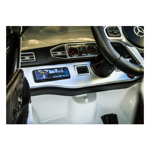 Mercedes M-class, 4x4 140W 12V elektromos kisautó - Fehér